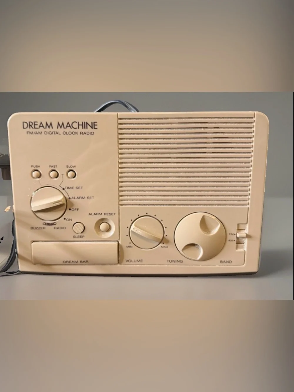Vintage 80's Sony Dream Machine FM/AM Digital Clock Radio Alarm  ICF-C3W